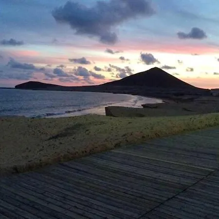 Cosy In Granadilla With Sea View * 그라나딜라데아보나